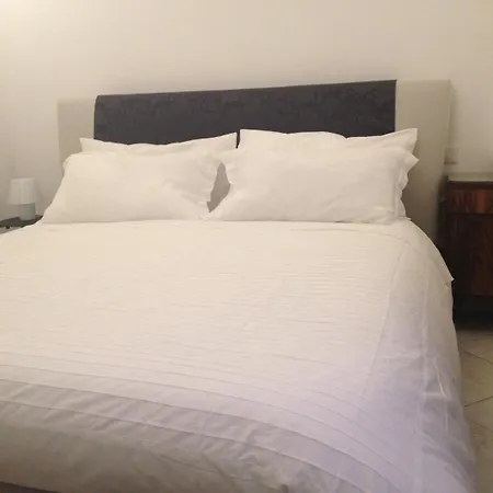 Via Roma - فندق مبيت وإفطار أورتونا