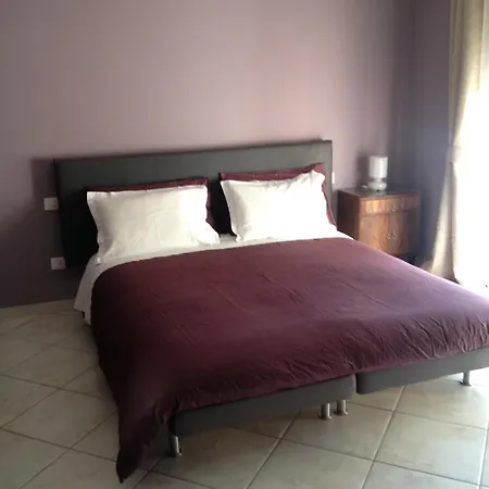 Nocleg ze śniadaniem Via Roma - 4*